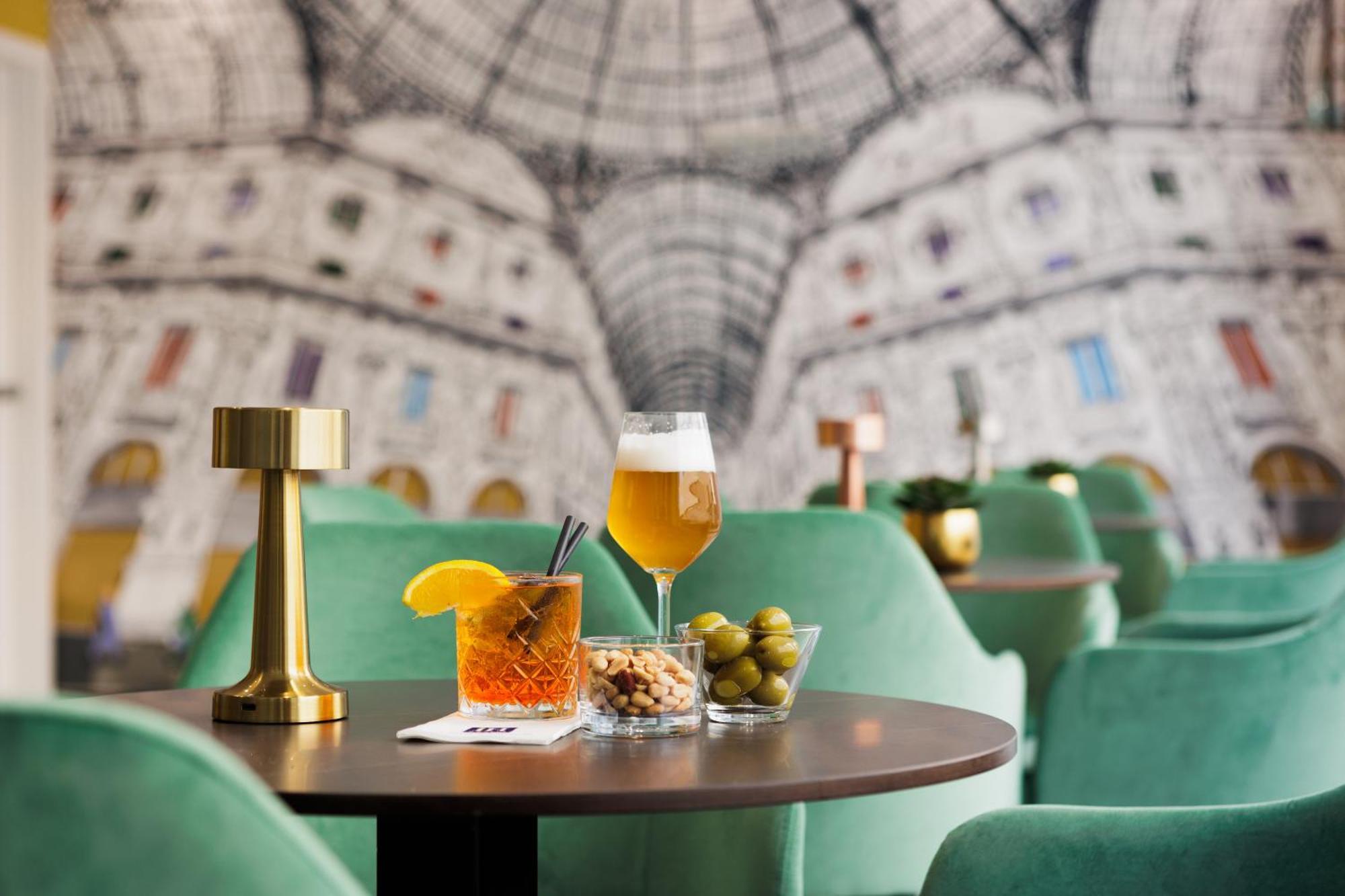 Ih Hotels Milano Centrale Exterior photo