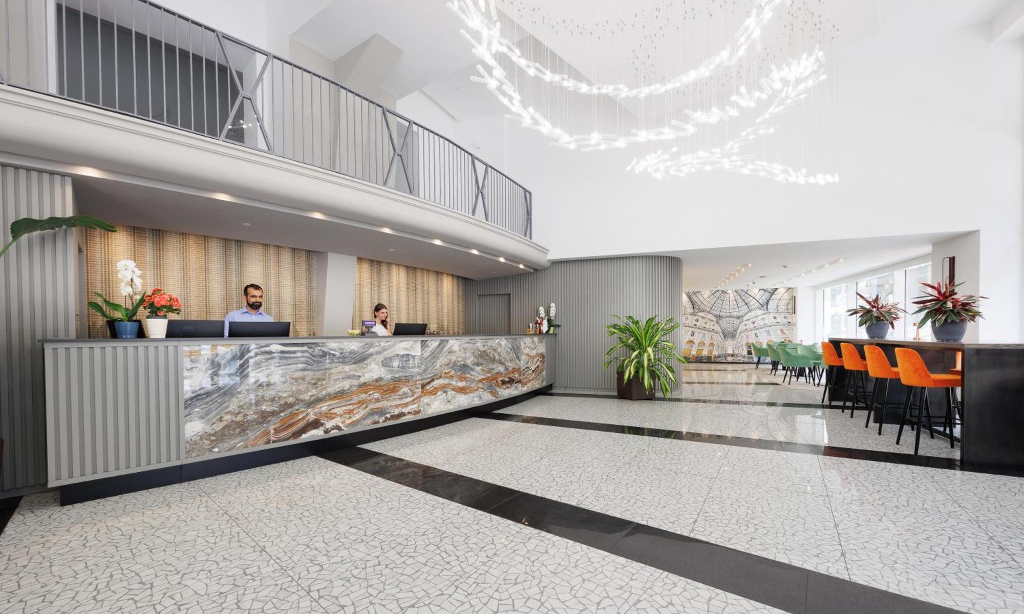 Ih Hotels Milano Centrale Exterior photo