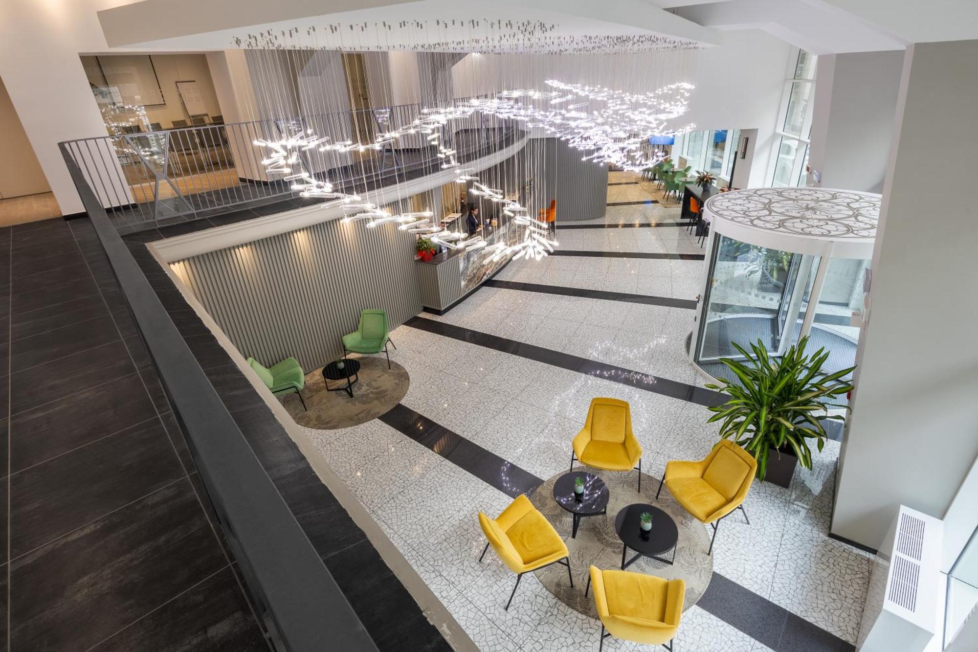 Ih Hotels Milano Centrale Exterior photo