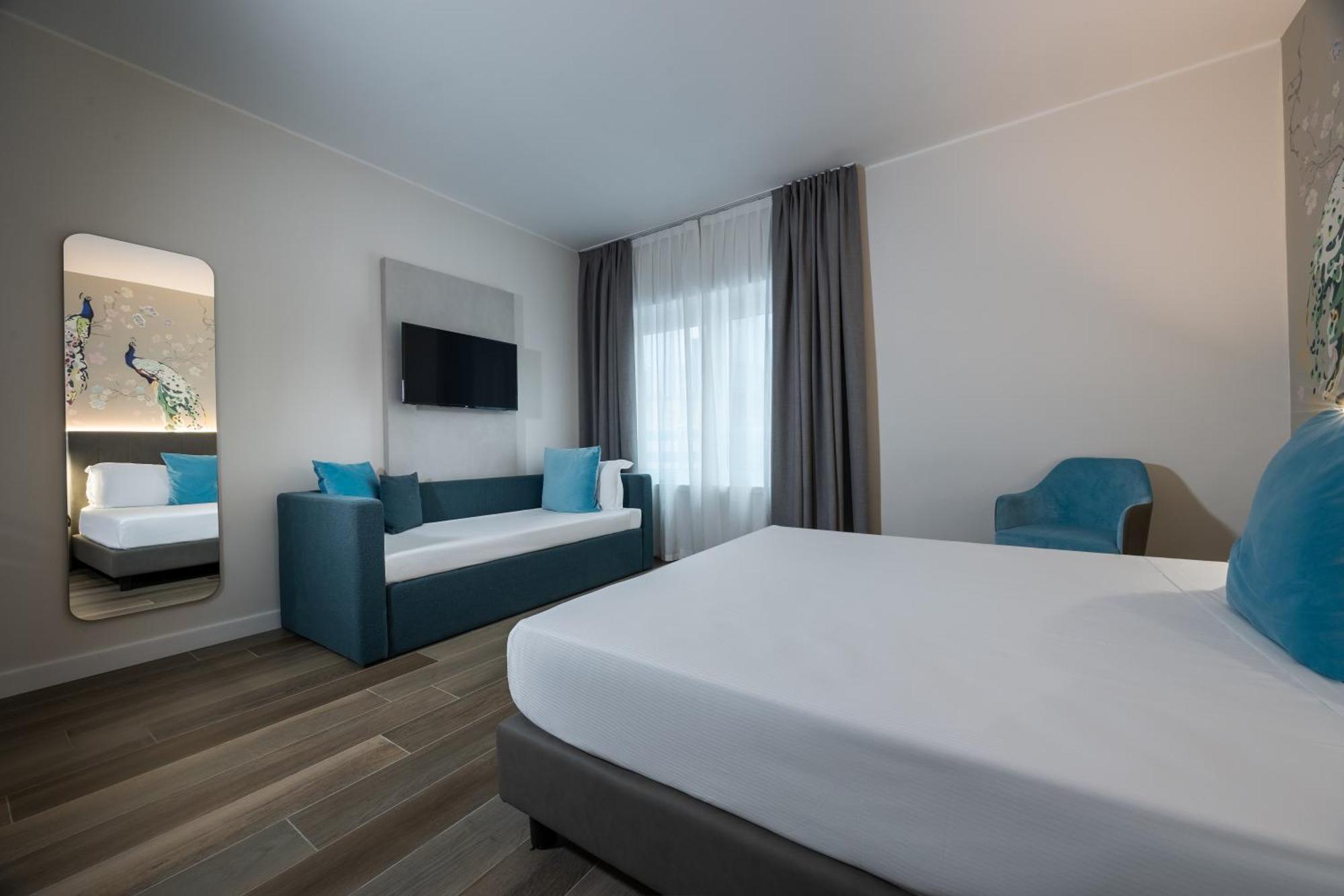 Ih Hotels Milano Centrale Exterior photo
